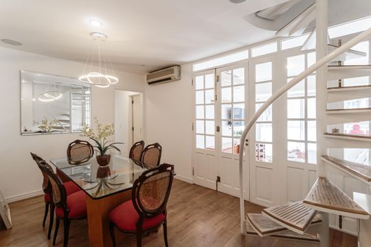 Apartamento à venda, com 188 m², 3 quartos e 2 vagas — foto 1