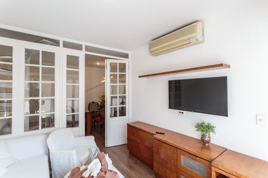Apartamento à venda, com 188 m², 3 quartos e 2 vagas — Sala