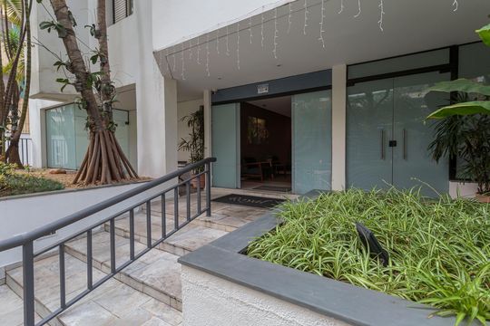 Apartamento à venda, com 188 m², 3 quartos e 2 vagas — Fachada