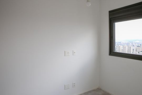 Apartamento à venda, com 312 m², 3 quartos e 4 vagas — Suíte 2