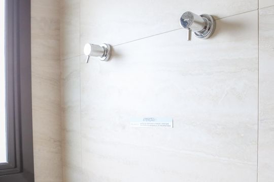 Apartamento à venda, com 312 m², 3 quartos e 4 vagas — Banheiro da Suíte