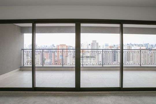 Apartamento à venda, com 312 m², 3 quartos e 4 vagas — Sala
