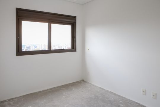 Apartamento à venda, com 312 m², 3 quartos e 4 vagas — Suíte