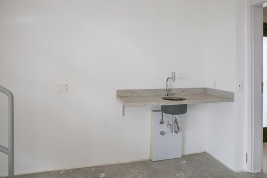 Apartamento à venda, com 312 m², 3 quartos e 4 vagas — Banheiro da Suíte