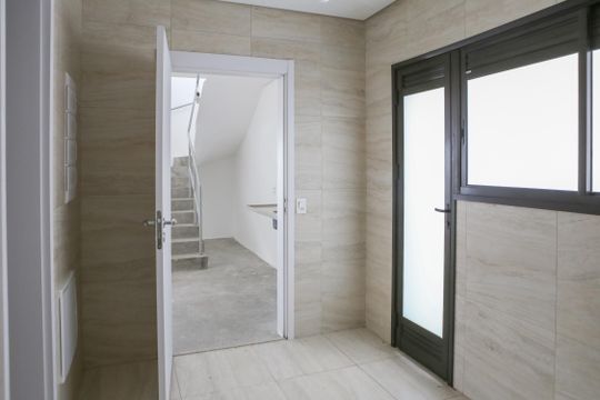 Apartamento à venda, com 312 m², 3 quartos e 4 vagas — Área de Serviço