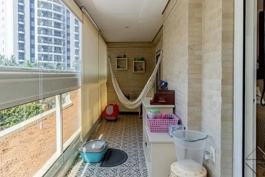 Comprar apartamento mobiliado com 4 suítes, quintal, varanda, piscina e churrasqueira no condomínio. — foto 39