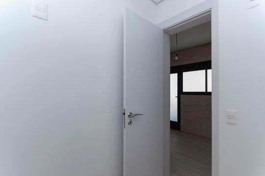 Apartamento à venda, com 312 m², 3 quartos e 4 vagas — Área de Serviço