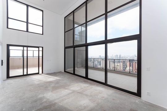 Apartamento à venda, com 312 m², 3 quartos e 4 vagas — foto 1