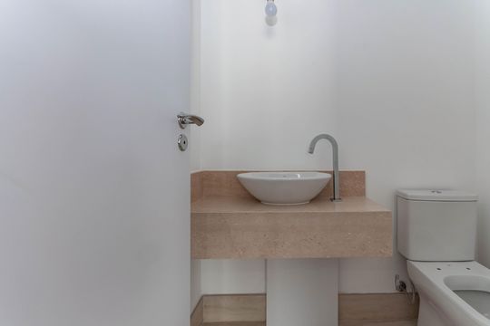 Apartamento à venda, com 312 m², 3 quartos e 4 vagas — Lavabo