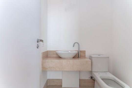 Apartamento à venda, com 312 m², 3 quartos e 4 vagas — Lavabo Superior