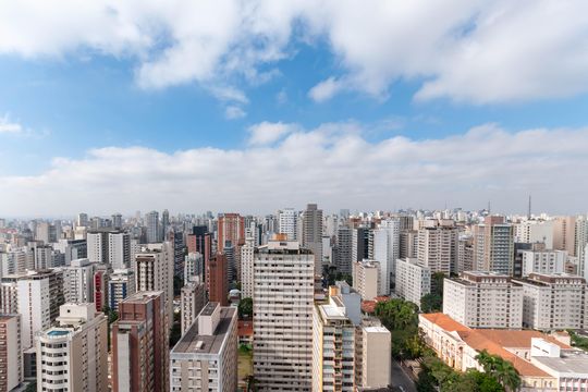 Apartamento à venda, com 312 m², 3 quartos e 4 vagas — Vista