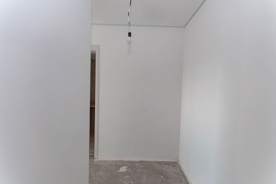 Apartamento à venda, com 312 m², 3 quartos e 4 vagas — Quarto 3 Suíte