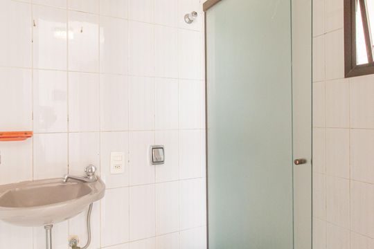 Venda de apartamento com 3 quartos, churrasqueira, piscina e jardim. — Cobertura