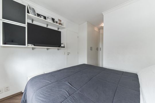 Apartamento à venda, com 110 m², 3 quartos e 2 vagas — Suíte