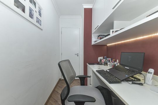 Apartamento à venda, com 110 m², 3 quartos e 2 vagas — Escritório