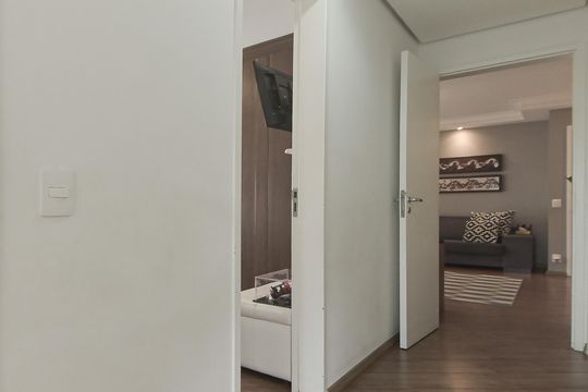 Apartamento à venda, com 110 m², 3 quartos e 2 vagas — Corredor