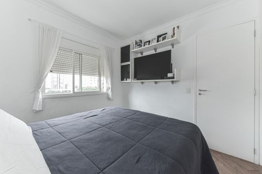 Apartamento à venda, com 110 m², 3 quartos e 2 vagas — Suíte