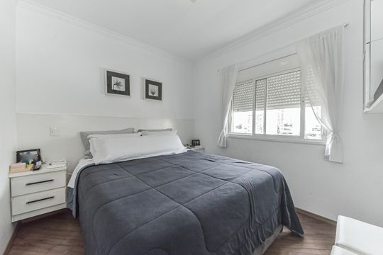 Apartamento à venda, com 110 m², 3 quartos e 2 vagas — Suíte