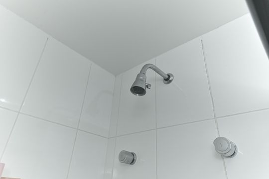 Apartamento à venda, com 110 m², 3 quartos e 2 vagas — Banheiro da Suíte