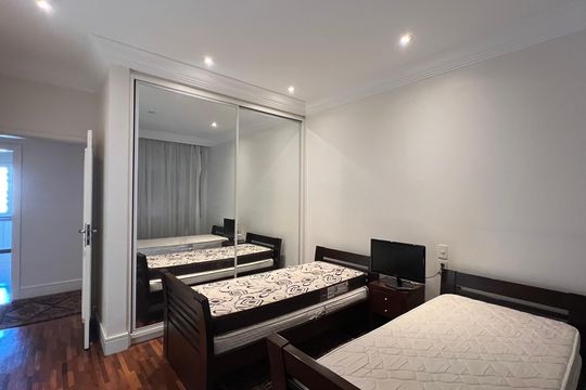 Apartamento à venda com 4 quartos, sendo 3 suítes. Ideal para quem busca conforto e praticidades. — Suite 1
