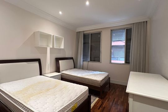 Apartamento à venda com 4 quartos, sendo 3 suítes. Ideal para quem busca conforto e praticidades. — Quarto 1