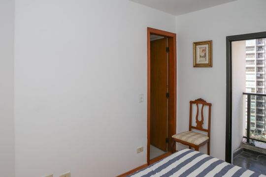Apartamento à venda em Perdizes com 3 quartos. — Suíte