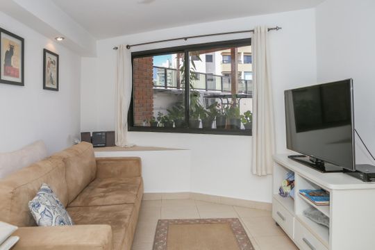Apartamento à venda em Perdizes com 3 quartos. — Sala Superior