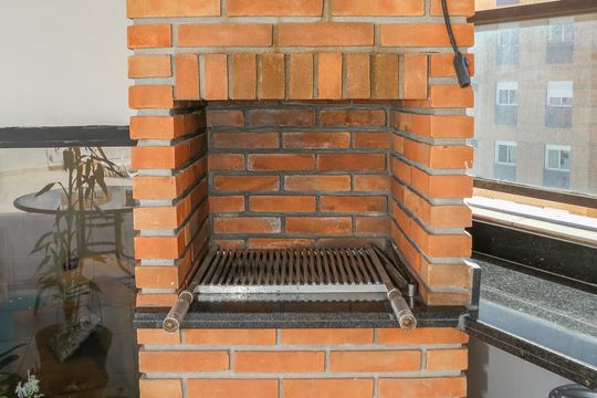 Apartamento à venda em Perdizes com 3 quartos. — Churrasqueira e Piscina