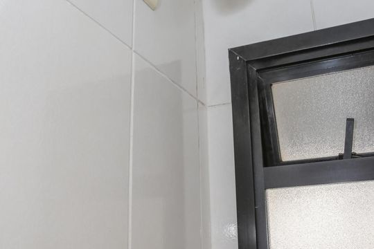 Apartamento à venda em Perdizes com 3 quartos. — Banheiro Social