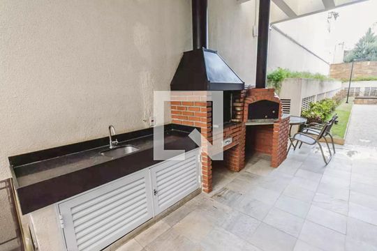 Apartamento à venda, com 137 m², 3 quartos e 3 vagas — Churrasqueira