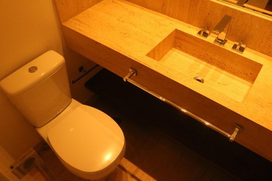 Apartamento à venda, com 137 m², 3 quartos e 3 vagas — Lavabo