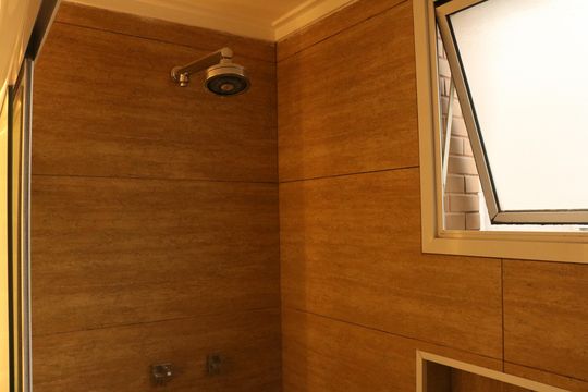Apartamento à venda, com 137 m², 3 quartos e 3 vagas — Banheiro da Suíte 3