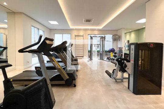 Apartamento à venda, com 137 m², 3 quartos e 3 vagas — Academia