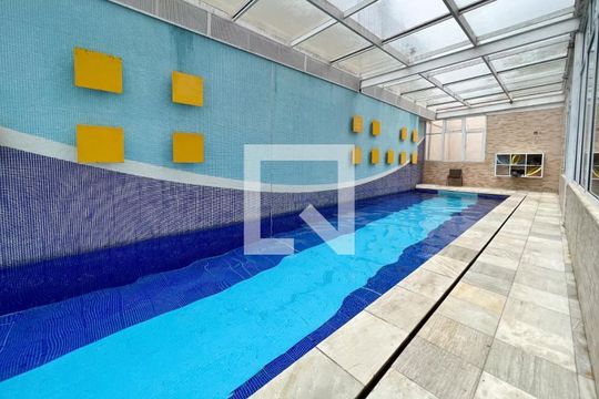 Apartamento à venda, com 137 m², 3 quartos e 3 vagas — Piscina Coberta