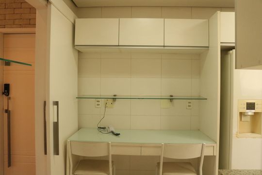 Apartamento à venda, com 137 m², 3 quartos e 3 vagas — Cozinha