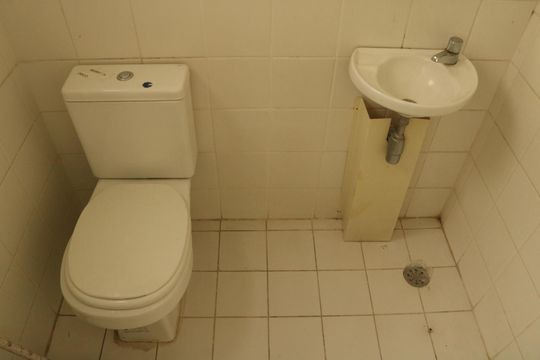Apartamento à venda, com 137 m², 3 quartos e 3 vagas — Banheiro de Serviço