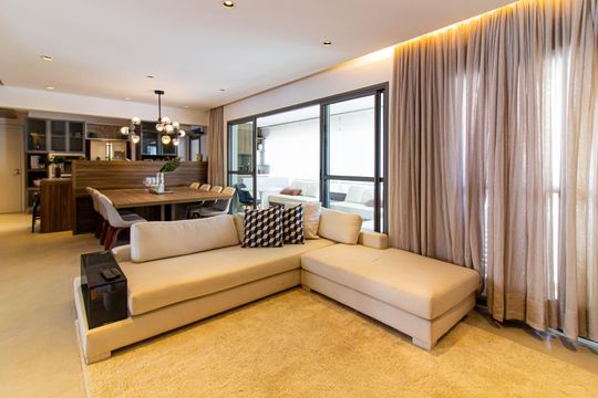 Comprar apartamento mobiliado com 3 quartos, piscina e academia no condomínio. — Sala / Sala de Jantar