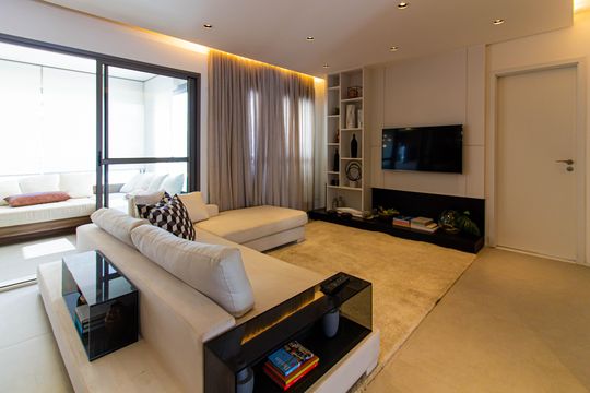 Comprar apartamento mobiliado com 3 quartos, piscina e academia no condomínio. — Sala / Sala de Jantar