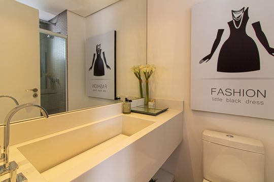 Comprar apartamento mobiliado com 3 quartos, piscina e academia no condomínio. — Banheiro da Suíte 3