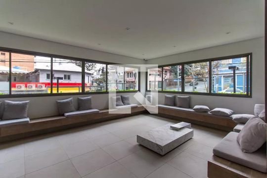 Comprar apartamento mobiliado com 3 quartos, piscina e academia no condomínio. — Área comum - Salão de festas