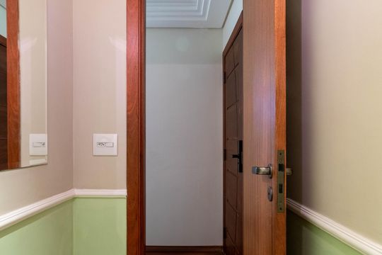 Apartamento à venda, com 196 m², 4 quartos e 3 vagas — Lavabo