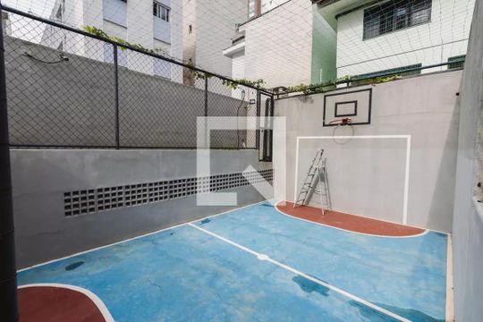 Apartamento à venda, com 196 m², 4 quartos e 3 vagas — Área comum - Quadra Poliesportiva