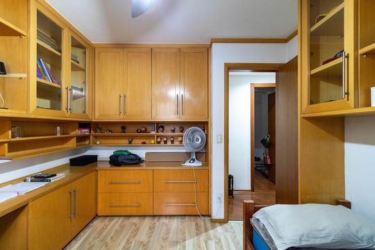 Apartamento à venda, com 196 m², 4 quartos e 3 vagas — Quarto