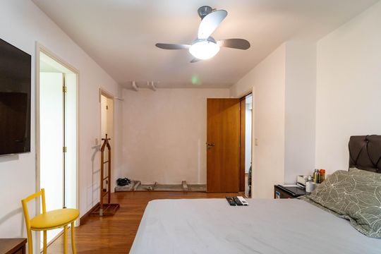 Apartamento à venda, com 196 m², 4 quartos e 3 vagas — Suíte 3