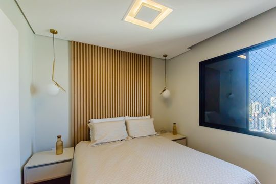 Apartamento mobiliado com 3 quartos, 1 suíte e piscina no condomínio para comprar. — Suíte