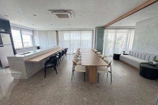 Compra apartamento mobiliado na Vila Clementino com 2 quartos, closet, academia, churrasqueira. — foto 2