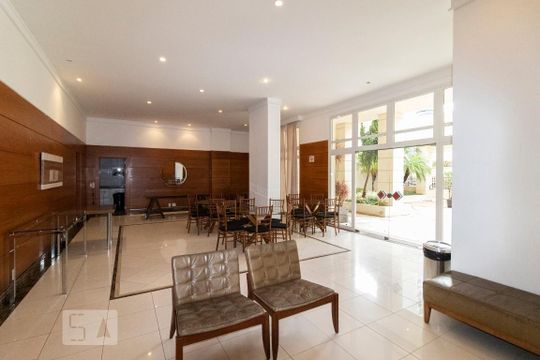 Apartamento à venda na Cidade Monções, 3 quartos, varanda, mobiliado, piscina e academia no condomínio. — Salão de Festas