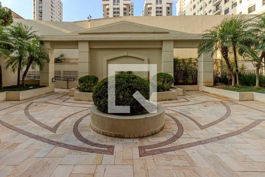 Apartamento à venda na Cidade Monções, 3 quartos, varanda, mobiliado, piscina e academia no condomínio. — Área Comum