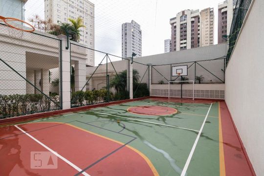 Apartamento à venda na Cidade Monções, 3 quartos, varanda, mobiliado, piscina e academia no condomínio. — Quadra Esportiva