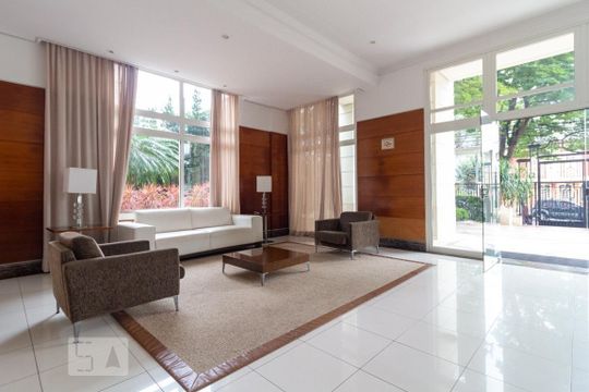 Apartamento à venda na Cidade Monções, 3 quartos, varanda, mobiliado, piscina e academia no condomínio. — Hall